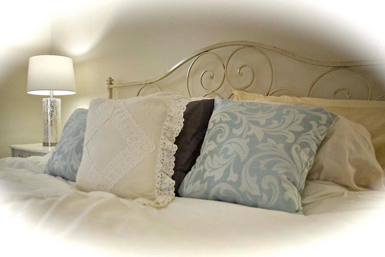 The Cheshire Cat Bed And Breakfast Элора Экстерьер фото